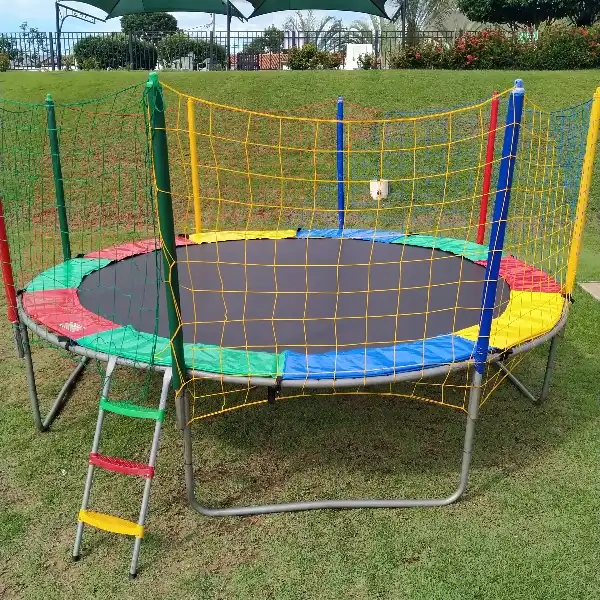 Aluguel de pula pula e brinquedos em Rio de Janeiro RJ - Diversão garantida